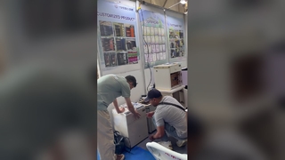 Yingbo Safes debütiert auf der Horgos Border Port Trade Expo 2026, am Eröffnungstag voller Besucher